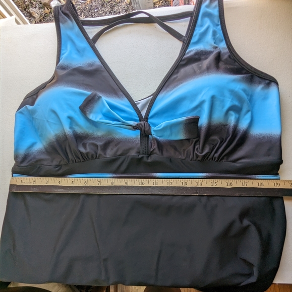 Xuanfei Women's One piece swimsuit size 4XL gradient print ruffles hem Q-1 - Picture 2 of 10